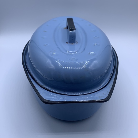 Vintage Black & Robin Egg Blue Small Enamel Roasting Pan with Lid - Picture 2 of 13